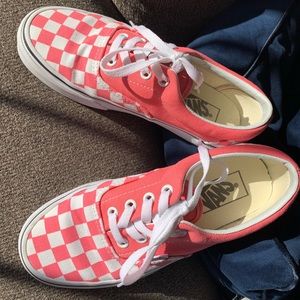 pink checkered vans shoes